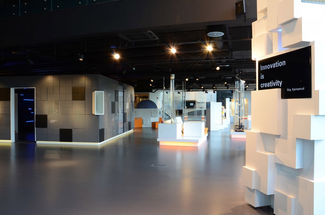 工業(yè)展廳設(shè)計 工業(yè)展廳設(shè)計