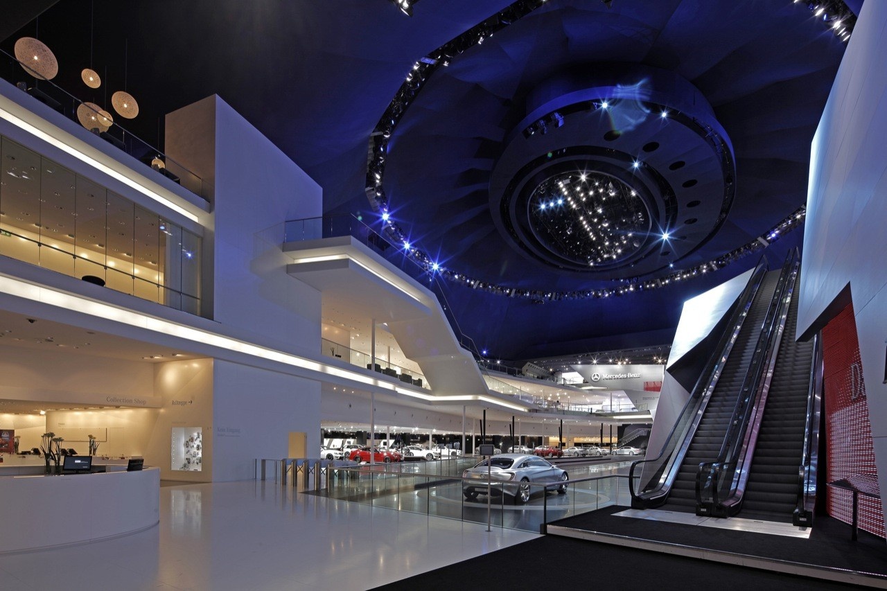 奔馳展廳設(shè)計(jì)